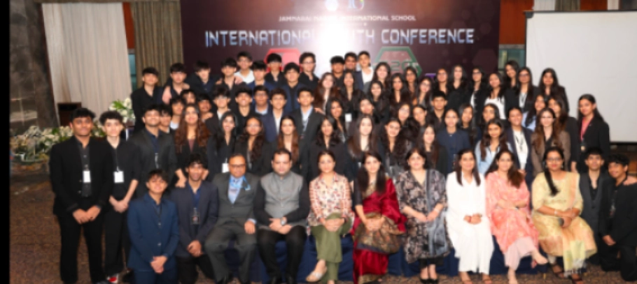 JNIS educators and faculty members