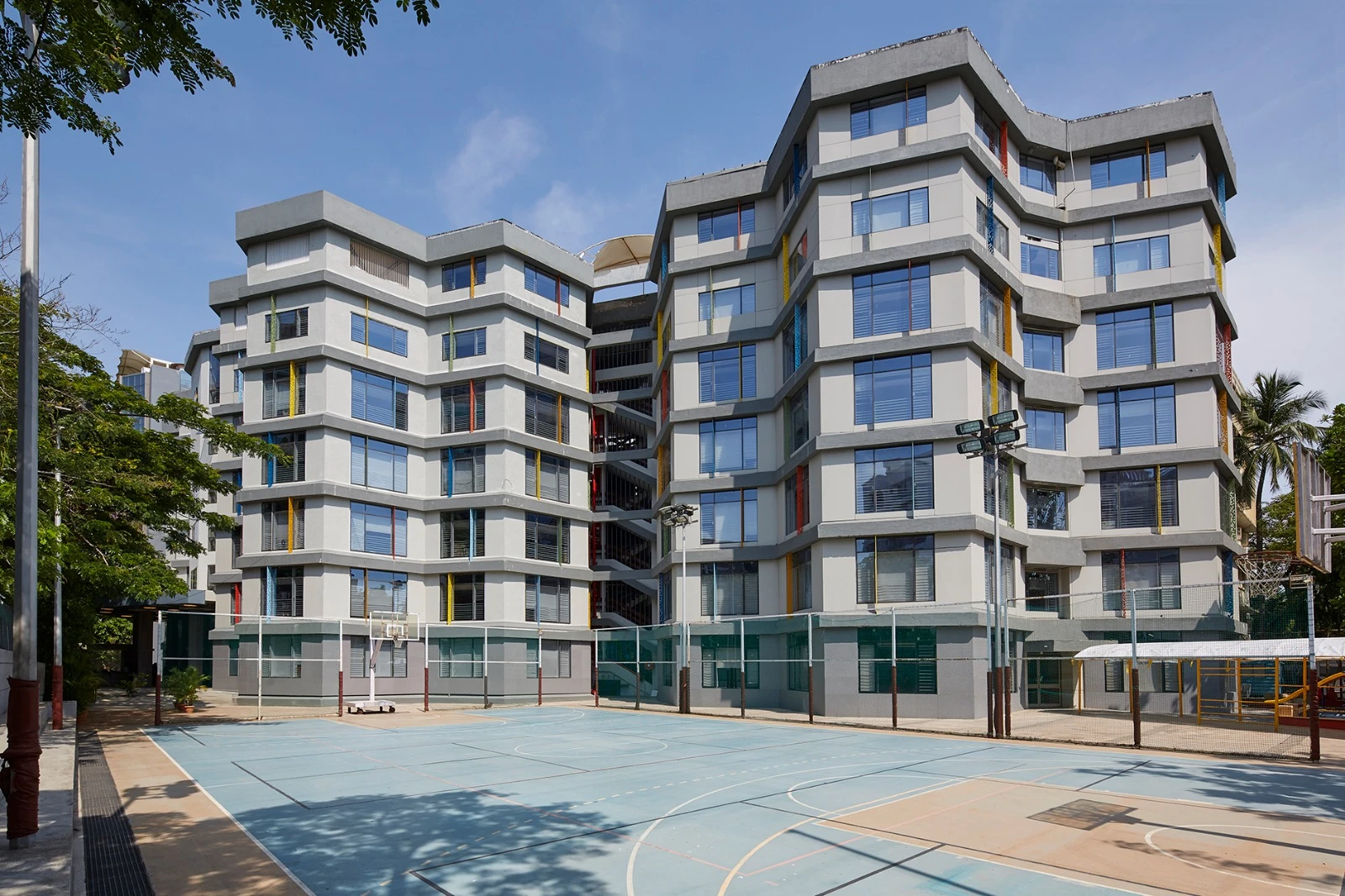 JNIS school building